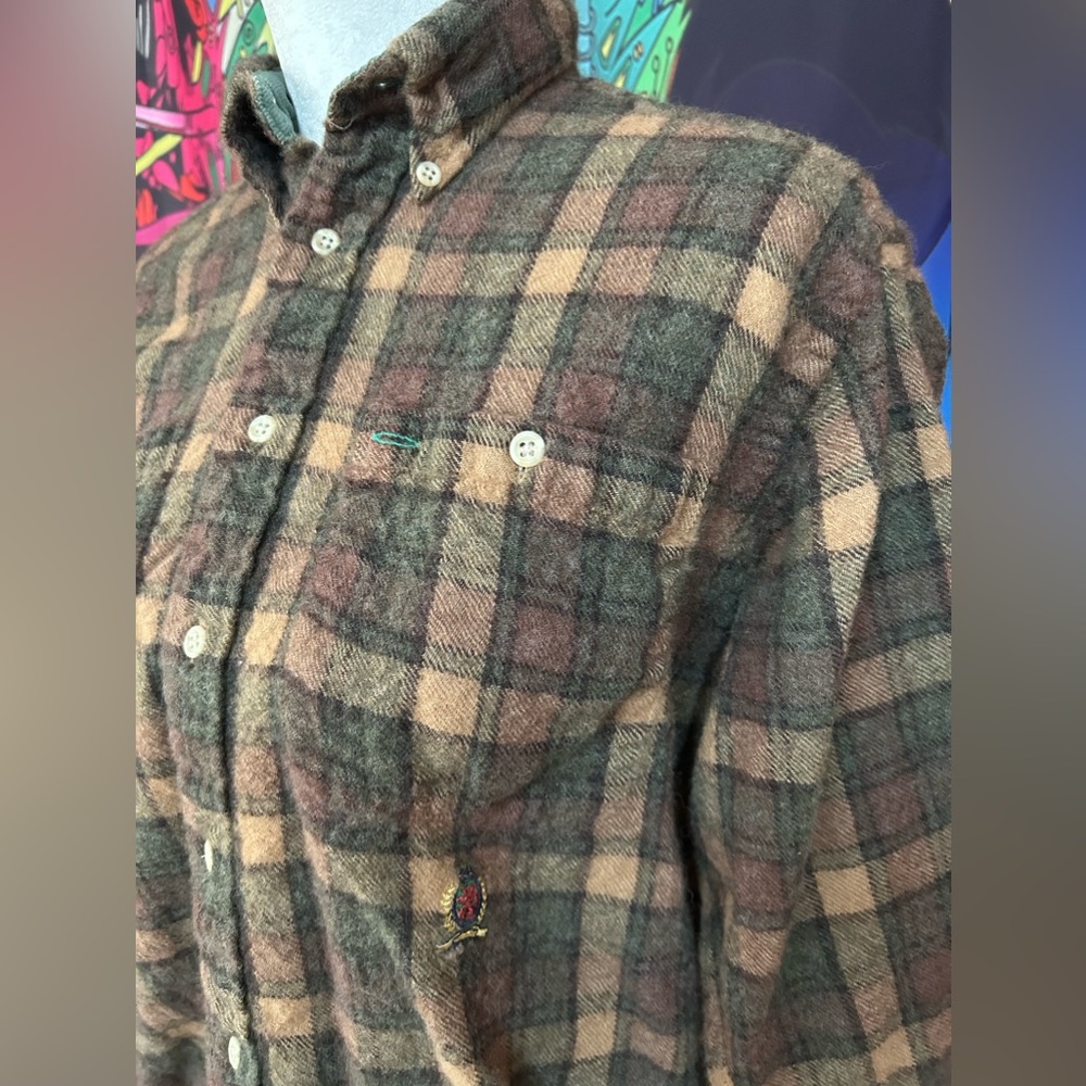 Vintage Tommy Hilfiger Wool Shirt Size Medium - Picture 3 of 10